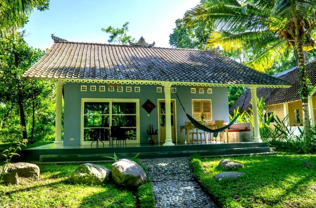 Darmada Eco Resort - one of the best hotels in Sidemen Bali for budget travellers.
