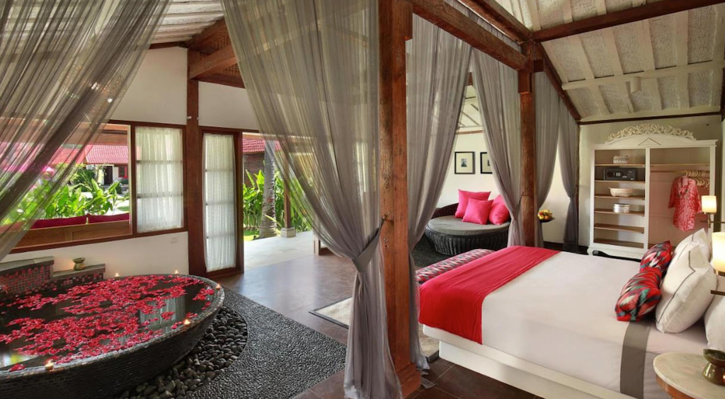 best hotels on Gili Air