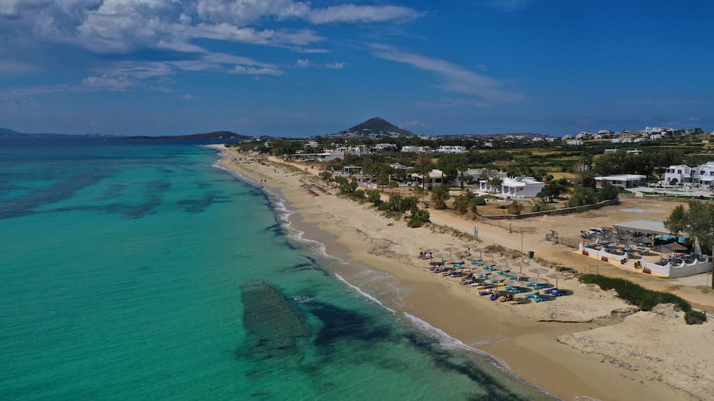 Plaka Beach Naxos – A Guide to the Best Naxos Beach
