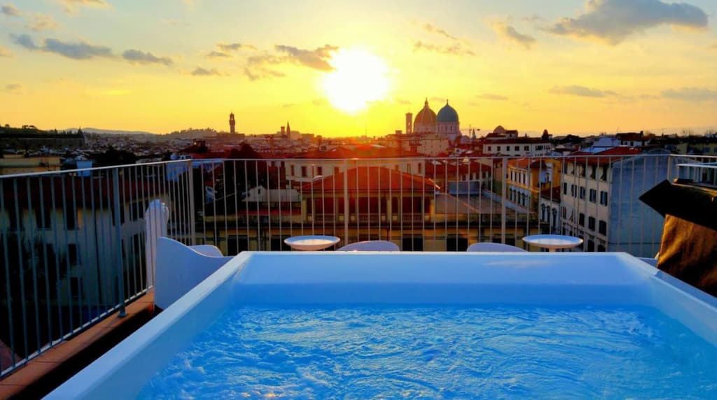 hotels in Florence with indoor pool